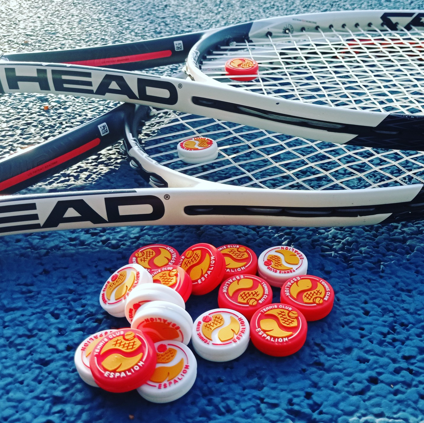 Pourquoi utiliser un antivibrateur au tennis ?